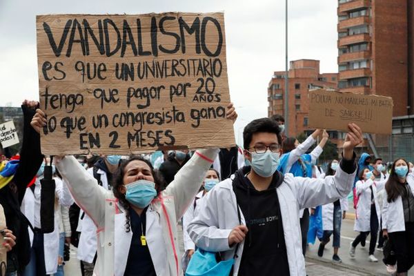 Respuesta a los reclamos: Congreso colombiano archivó reforma de salud
