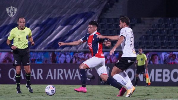 El Ciclón sucumbe sobre el final ante Mineiro