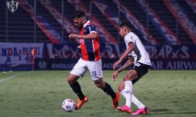 Un pálido Cerro Porteño cae sobre el final ante Atlético Mineiro