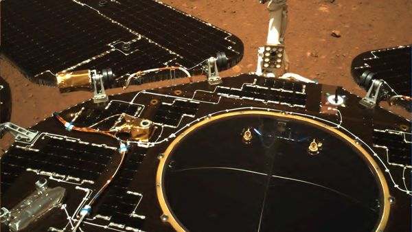 La sonda china Tianwen-1 envía las primeras imágenes tras su llegada a Marte