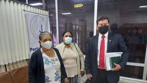 Trabajadores quieren cobrar a abogado