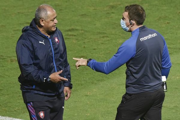 “Por lo visto estaba escrito que acontecería algo así para que perdamos el partido” - Cerro Porteño - ABC Color