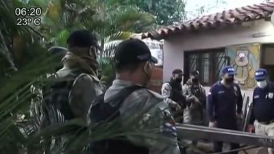 Ex policía detenido por los últimos asaltos en San Lorenzo y Ñemby