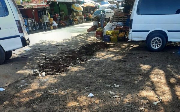 Precaria solución a enorme bache en mercado de CDE