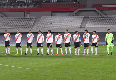 Heroico y memorable: River Plate con jugadores de reserva y un mediocampista lesionado de arquero, hizo historia en la Libertado