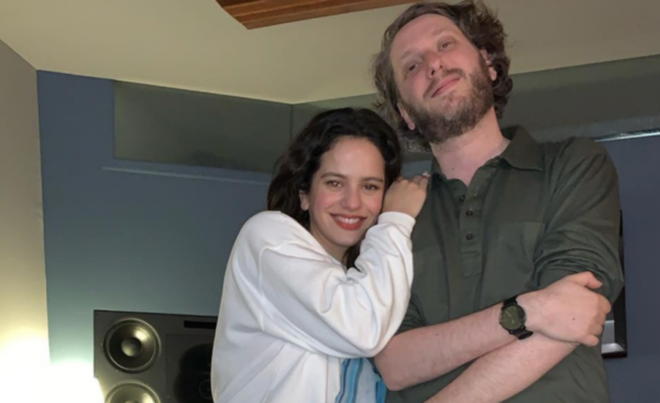 Diario HOY | Rosalía soprende con una colaboración sorpresa junto a Oneohtrix Point Never