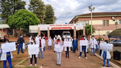 Médicos internos reclaman: “Preferimos pedir vacunas ahora, que luego buscar camas de terapia” - Noticde.com