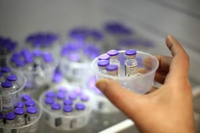 Francia adelanta la vacunación a todos los mayores de 18 años - Mundo - ABC Color