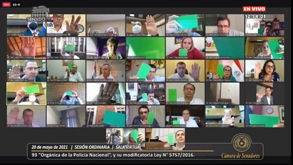 Senado rechaza el ascenso de cuestionados comisarios