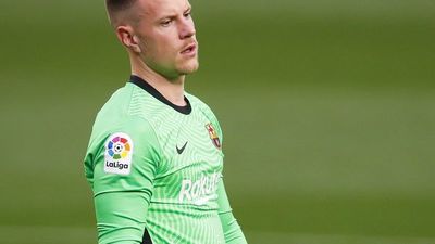 Ter Stegen, operado de la rodilla derecha