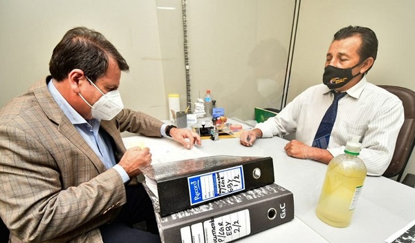 EBY entregó hoy a la Contraloría el cuarto lote de expedientes sobre gastos socio