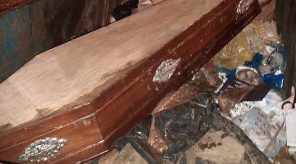 Diario HOY | Citan a propietarios del vehículo que dejó un ataúd en el microcentro
