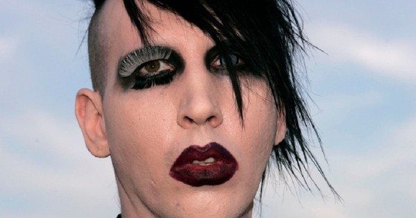 Nueva denuncia contra Marilyn Manson: exempleada demanda al cantante por agresión física, psicológica y sexual - C9N
