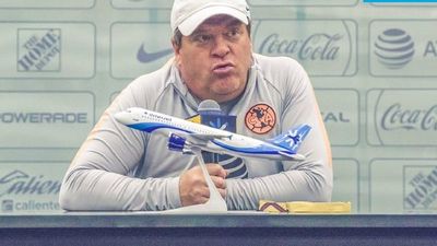 Tigres de Carlos González presenta a su nuevo técnico