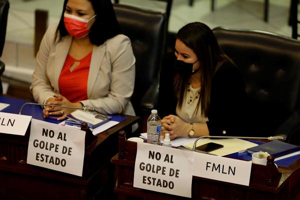 Tras cuestionadas destituciones, claman “in situ” una misión de la OEA en El Salvador