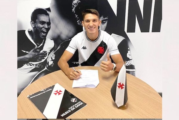 Crónica / ELÍAS OVELAR: “LE DIJE A PAPÁ QUE YA NO QUERÍA JUGAR”