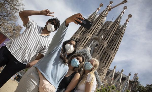 Turistas vacunados de cualquier país podrán entrar en España desde el 7 de junio - ADN Digital