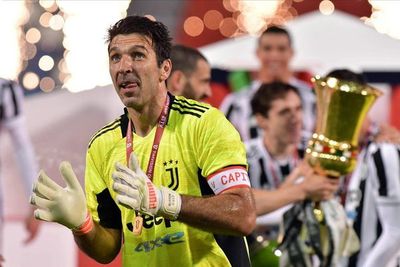 Buffon podría finalizar su carrera en el Monza - Fútbol Internacional - ABC Color
