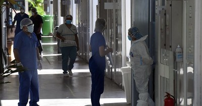 La Nación / Lamentan que alta cantidad de contagios de COVID-19 equivale a más fallecimientos