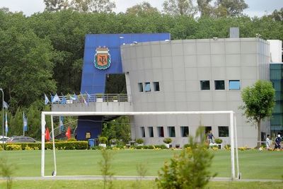 Sin fútbol en Argentina: AFA suspendió la actividad de todas las categorías durante el confinamiento