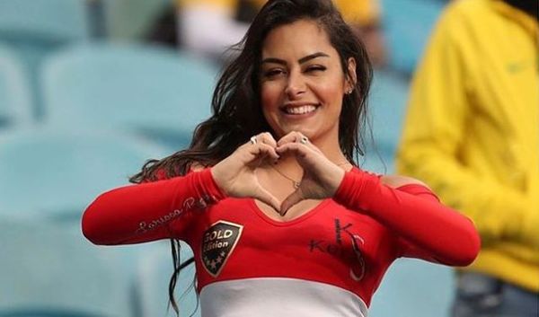 FOTOS: Larissa Riquelme nos mostró sus poses de yoga más arriesgadas y ¡no querrás perderte algún detalle!