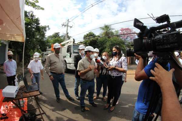 ANDE empieza a instalar llaves telecomandadas para minimizar cortes y reducir tiempo de reposición | .::Agencia IP::.
