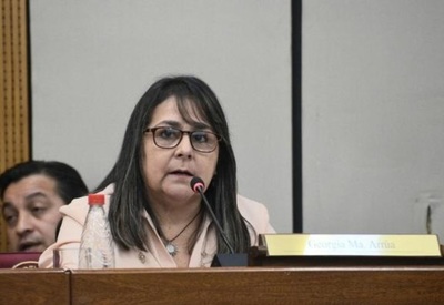Senadora Arrúa espera Mario Abdo vete 'asqueroso, vergonzoso e inconstitucional' proyecto de autoblindaje