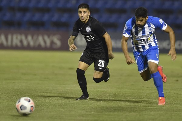 12 queda fuera de la Sudamericana | Noticias Paraguay