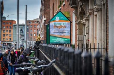 Ofrecen 5 becas completas y 45 parciales para estudiar inglés y trabajar en Irlanda – Prensa 5