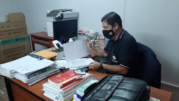 Cuestionado fiscal en terna para el rekutu