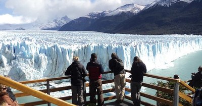 La Nación / Vivir la aventura de El Calafate junto al Glaciar Perito Moreno