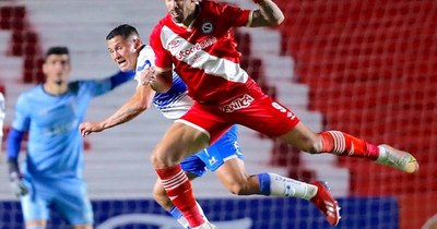 La Nación / Justo Villar: “Se viene un combo duro”