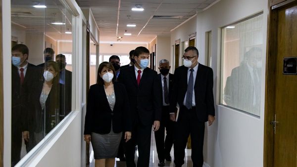 Universidades privadas piden amparo para evitar evaluación en Medicina
