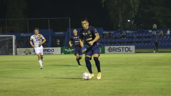 Pequeño ajuste en el once del Danzarín