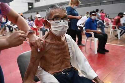 Países en desarrollo piden suspender tres años las patentes en las vacunas: Paraguay no está en la lista - Mundo - ABC Color