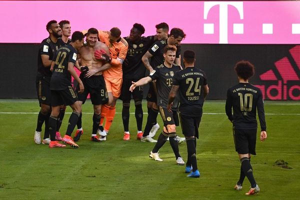 Bayern Munich goleó 5-2 y Robert Lewandowski es récord - Fútbol Internacional - ABC Color