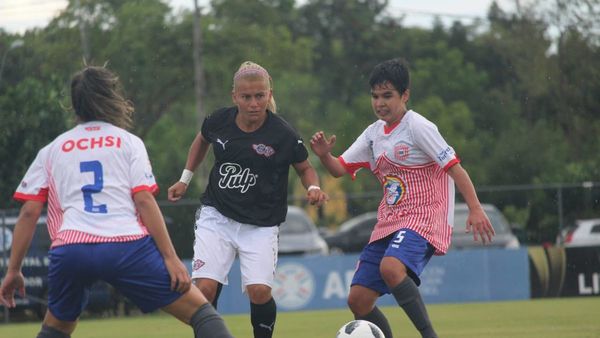 Olimpia cayó y Libertad-Limpeño goleó en el Fútbol Femenino