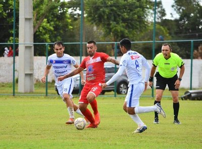 Intermedia: Puntero y escolta igualan; Atyrá golea y se acerca