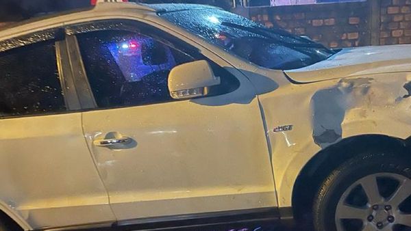 Muere adolescente al mando de una moto tras accidente
