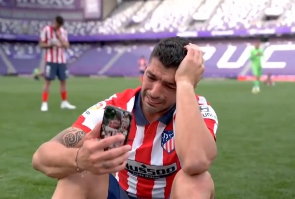 Suárez rompe en llanto luego de coronarse campeón