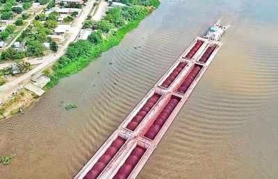 Se espera que esta semana barcazas puedan volver a navegar el río Paraná - Nacionales - ABC Color