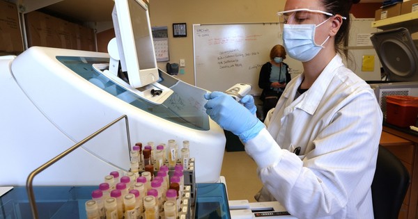 La Nación / Patentes: 60 países instan a OMC a exenciones de material médico