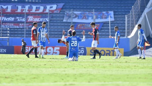 12 de Octubre se lleva los puntos ante apagado Cerro Porteño