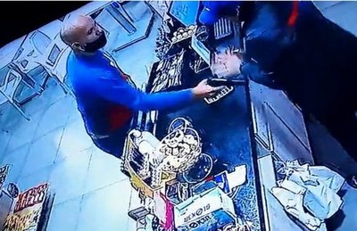 Crónica / ¡Asaltó gasolinera con pistola de gua’u!