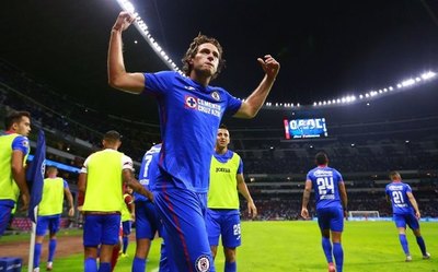 Con Escobar y Aguilar como baluartes, Cruz Azul es finalista en México