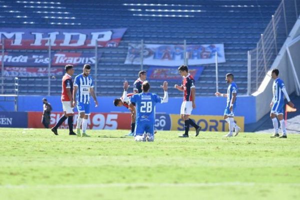 12 de Octubre se lleva los puntos ante apagado Cerro Porteño