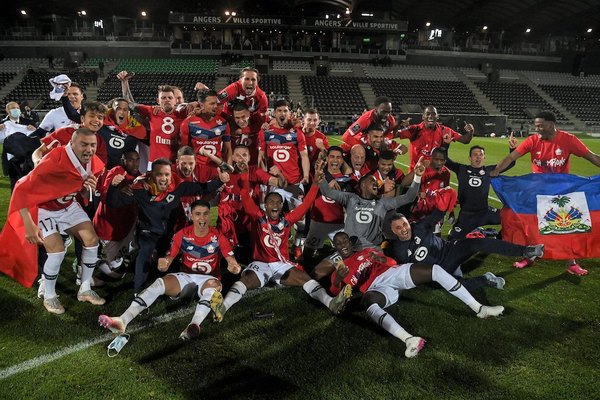Lille corta el reinado del PSG en Francia y consigue su quinto título de liga