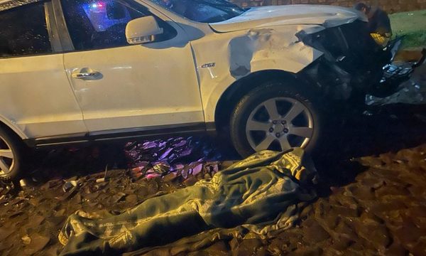 Adolescente muere en brutal choque