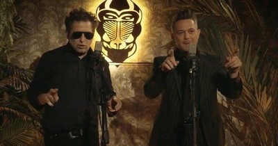 La Nación / Andrés Calamaro y Alejandro Sanz se unen para presentar la nueva versión de “Flaca”