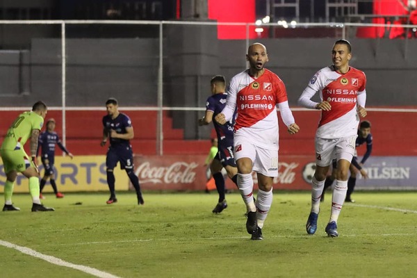 River derrota a Nacional y Libertad es el nuevo campeón del fútbol paraguayo